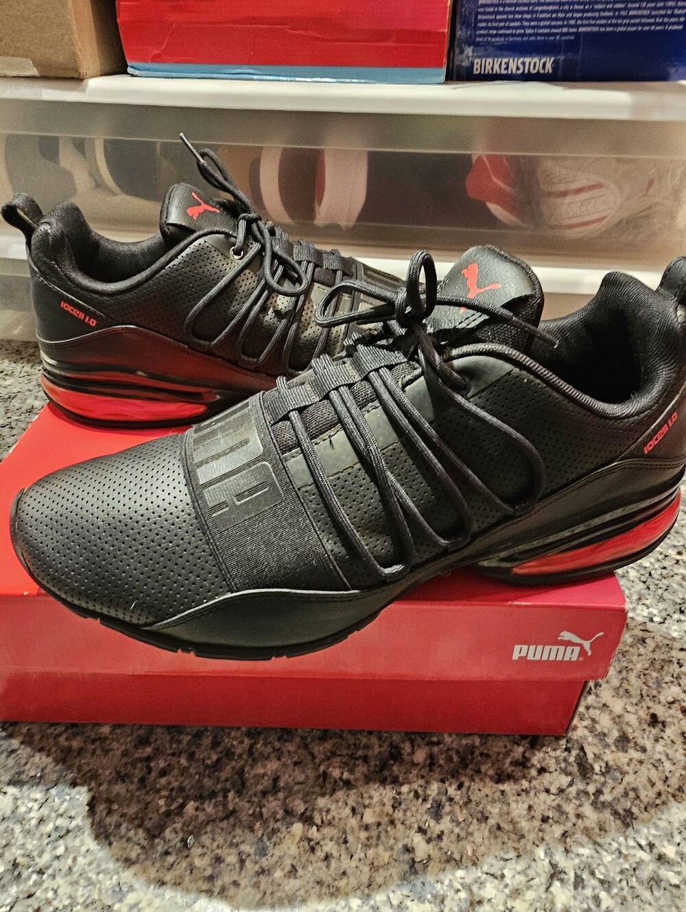 Mens size 11 Puma shoes - Picture 11 of 12